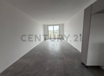 Departamento · 97m² · 3 Ambientes · 1 Cochera · Venta 3 Amb Saravi Village Oportunidad Financiación