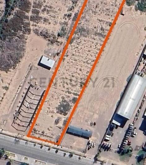 Terreno · 8600m²