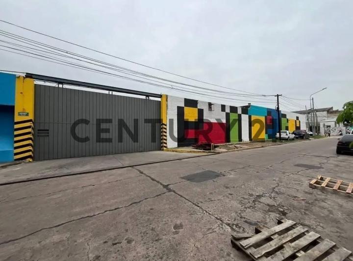 Bodega-Galpón · 370m²