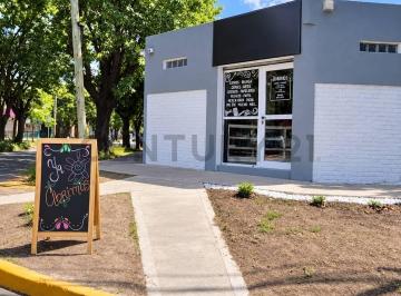 Local comercial · 37m² · Local en Alquiler Ituzaingo
