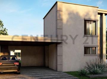 Casa · 220m² · 4 Ambientes · 1 Cochera · Excelente Casa en Venta en Barrio Lar de Vieytes 3 – Lujan de Cuyo - Mendoza