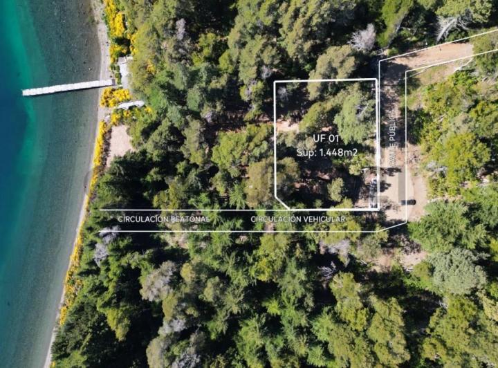 Terreno · 1516m²