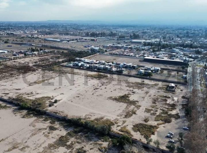 Terreno · 45000m²