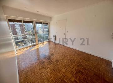Departamento · 52m² · 3 Ambientes · Depto. 3 Amb - Roca y Av Libertador - Florida