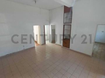 Casa · 170m² · 5 Ambientes · Venta de Casa Dos Familias en Villa Bosch