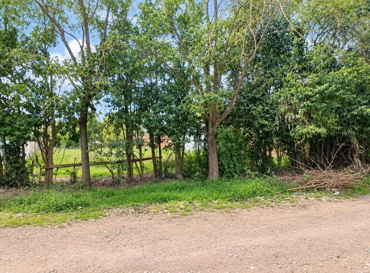 Terreno · 963m²