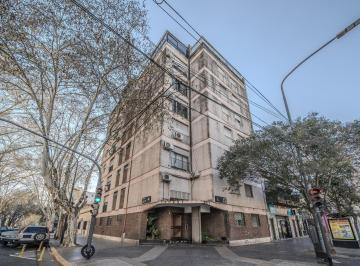 Departamento · 41m² · 3 Ambientes · Venta Floresta 3amb Apto Credito Permuta