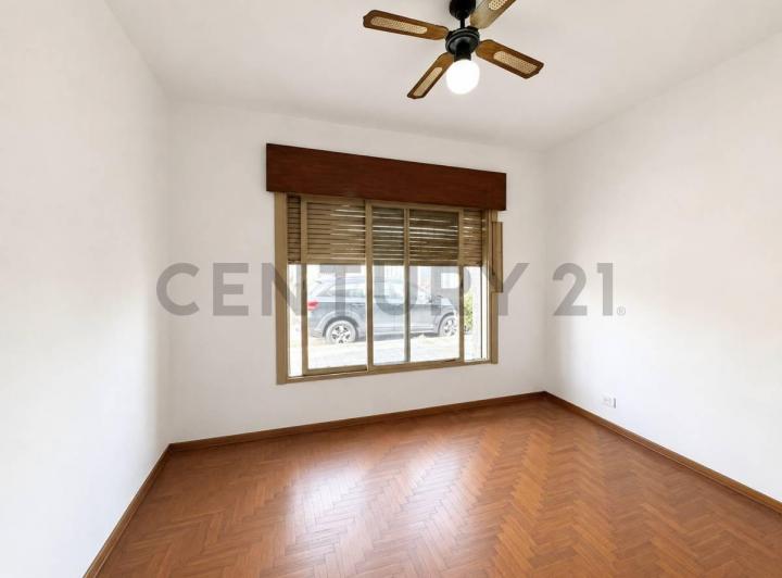 Casa · 73m² · 3 Ambientes · 1 Cochera