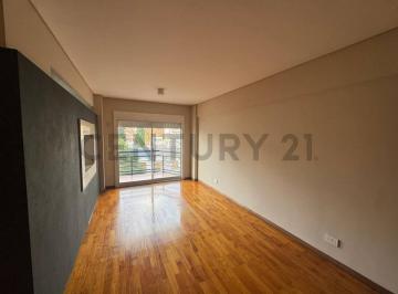 Departamento · 65m² · 3 Ambientes · 1 Cochera · Alquiler Flores Dpto 3 Amb con Toilette & Cochera