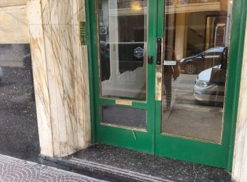 Departamento de 2 ambientes, Barrio Norte · Dos Amb Luminoso Arenales y Aguero a Una Cuadra Subte D