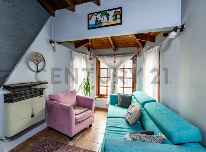 Casa · 150m² · 4 Ambientes · 1 Cochera