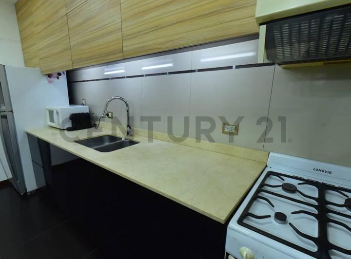 Casa · 83m² · 3 Ambientes · 1 Cochera