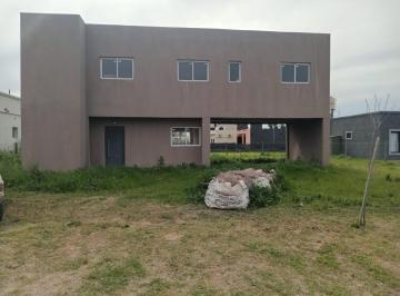 Casa · 110m² · 4 Ambientes · 3 Cocheras · Venta Casa 4 Amb. a Estrenar - Cardales Chico