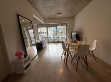Departamento · 35m² · 1 Ambiente · Venta Monoambiente Balcón Corrido Luminoso Versatil Apto Crédito. A/prof. Avda.