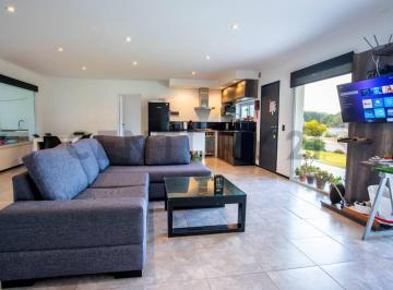 Casa · 128m² · 4 Ambientes · 1 Cochera · Casa en Venta Costa Esmeralda Senderos I