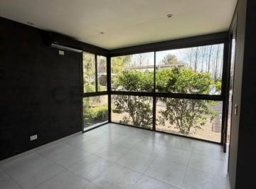 Departamento · 140m² · 4 Ambientes · 2 Cocheras · Departamento en Alquiler en Bosques de Maipú