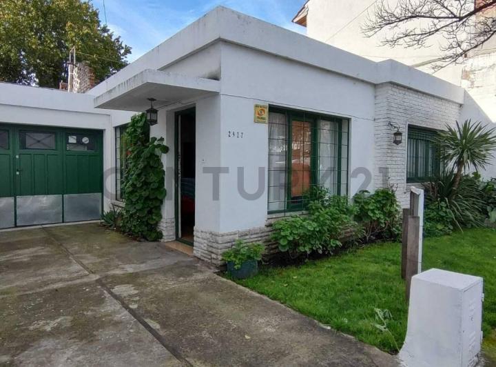 Casa · 108m² · 3 Ambientes · 1 Cochera