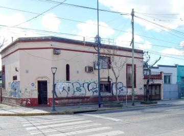 Casa · 128m² · Casa con Gran Potencial Sobre Av Italia – Tigre