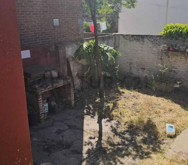 Terreno · 128m²