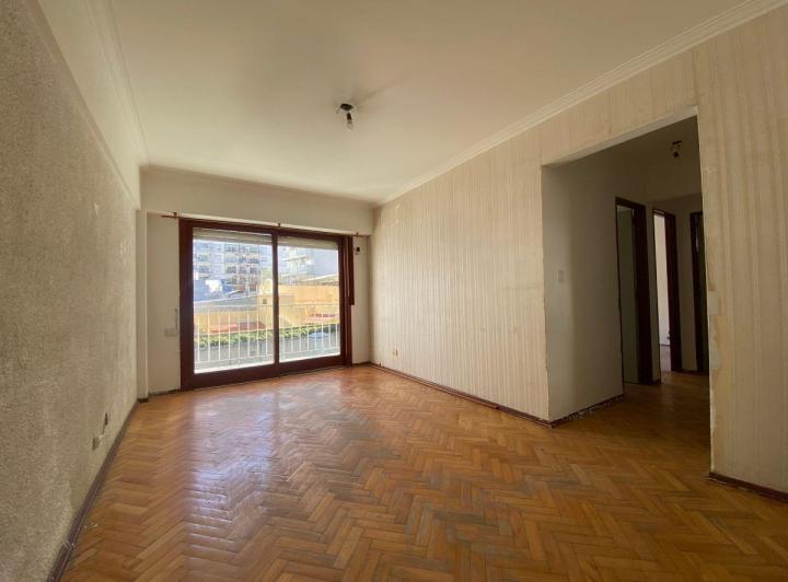 Departamento · 49m² · 3 Ambientes · 1 Cochera