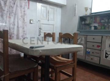 Casa · 56m² · 3 Ambientes · 1 Cochera · Venta de Casa en Empalme Lobos