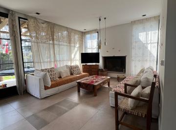 Casa de 5 ambientes, Tigre · Casa en Alquiler Temporal - Dic/ene/feb