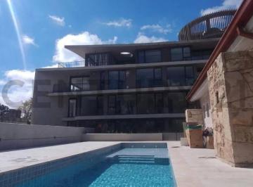 Departamento · 146m² · 7 Ambientes · 2 Cocheras · Exclusividad & Confort en Zona Norte: 3 Dorm. con Quincho y Terraza Propia