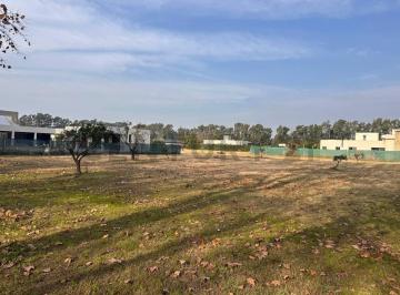 Terreno · 1150m² · Venta de Lote en Barrio Cerrado Azahares del Parana. Fighiera