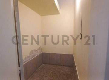 Casa · 120m² · 10 Ambientes · 3 Cocheras · Casa en Alquiler en Guaymallen