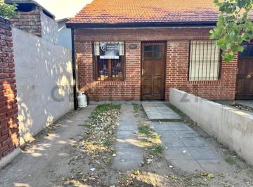 Casa · 43m² · 3 Ambientes · 1 Cochera · Duplex 3 Ambientes Venta San Clemente Zona Vivero