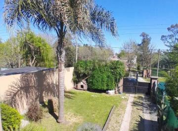 Casa · 120m² · 5 Ambientes · 2 Cocheras · Venta de Casa en El Rincón