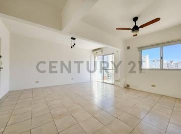Departamento · 54m² · 3 Ambientes · Venta Departamento 3 Ambientes con Balcón, Vista Abierta y Bajas Expensas