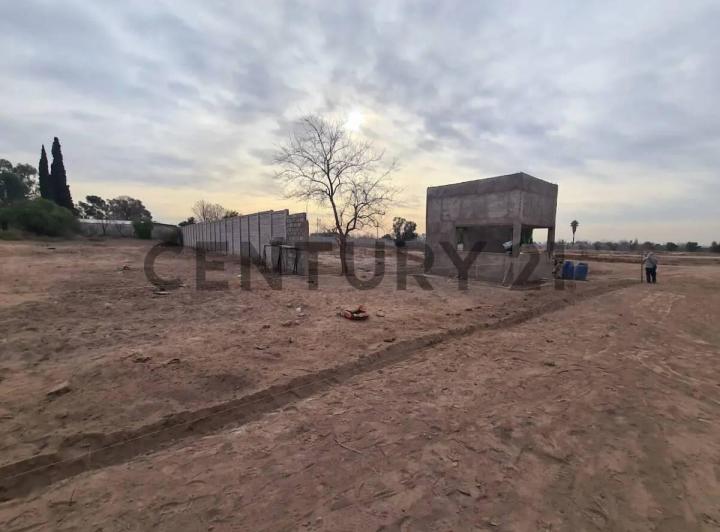 Terreno · 300m²