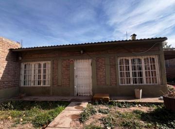 Casa de 1 ambiente, Maipú · Casa en Venta en Coquimbito
