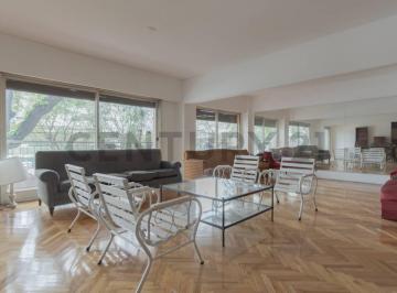 Departamento · 178m² · 5 Ambientes · 1 Cochera · Venta Depto 5 Ambientes con Patio, Parrila y Balcon. Las Cañitas