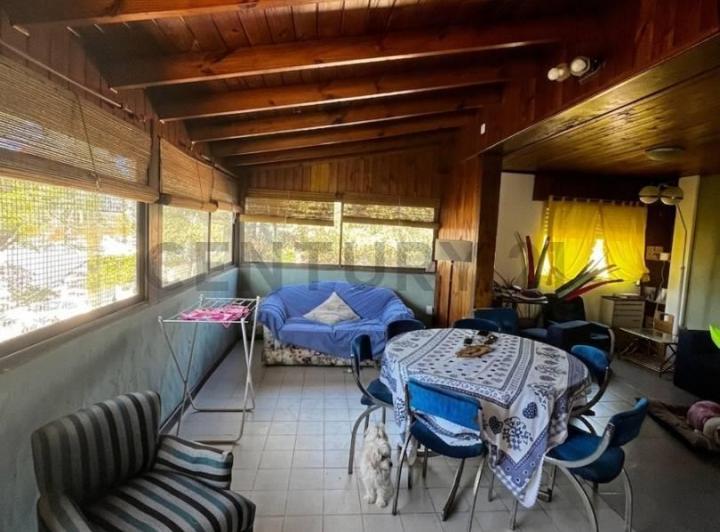 Casa · 134m² · 4 Ambientes · 1 Cochera