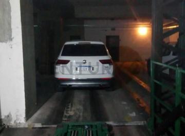 Garage · 13m² · Oportunidad Cochera en El Emblematico Edificio Florida 1.rivadavia 565