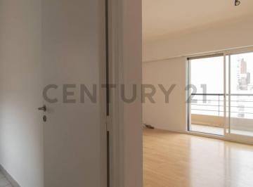 Departamento · 47m² · 2 Ambientes · 1 Cochera · Amplio Departamento en Alquiler con Cochera (Espacio Gurdacoche) Incluida en La