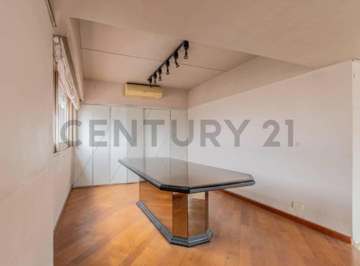 Departamento · 250m² · 6 Ambientes · 2 Cocheras
