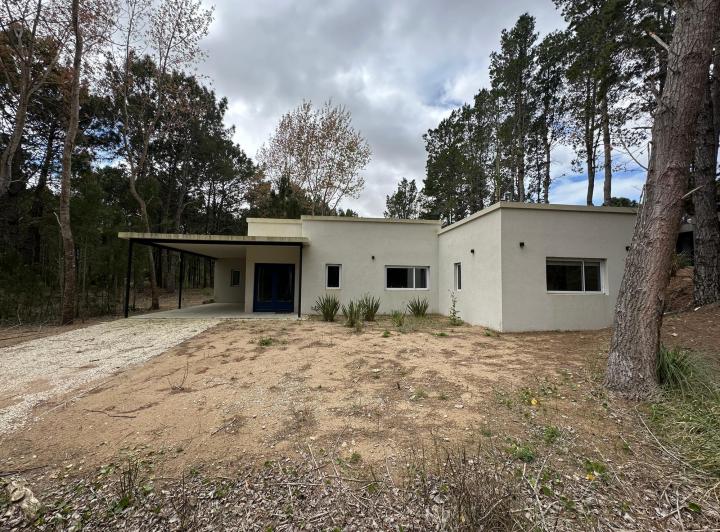 Casa · 151m² · 5 Ambientes · 1 Cochera