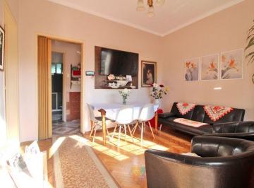 Casa · 132m² · 7 Ambientes · Venta Casa 5 Dorm. y Monoamb, Villa Española