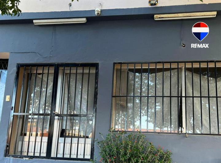 Local comercial · 220m²