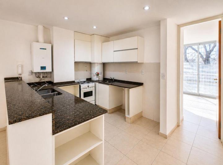 Departamento · 85m² · 3 Ambientes · 1 Cochera