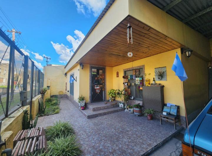 Casa · 110m² · 4 Ambientes · 1 Cochera