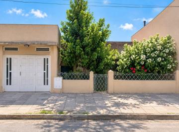 Casa de 4 ambientes, La Matanza · Casa en Lote Propio