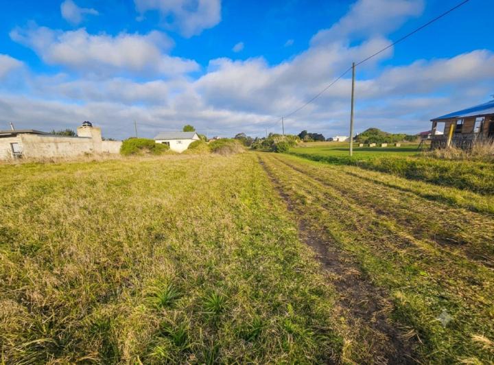 Terreno · 450m²
