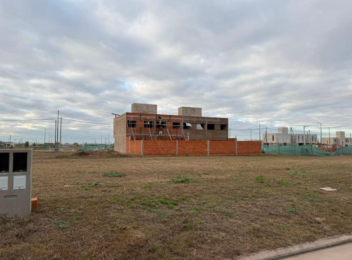 Terreno · 250m²