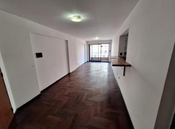 Departamento de 3 ambientes, Córdoba · Alquiler Excelente Depto 2 Habitaciones con Balcón Frente Al Patio Olmos.