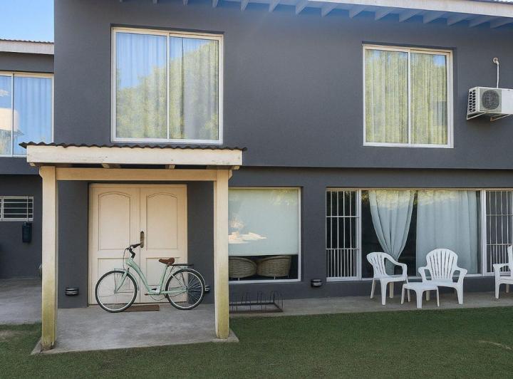 Casa · 173m² · 4 Ambientes · 2 Cocheras