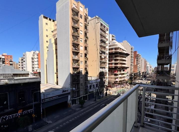 Departamento · 40m² · 2 Ambientes · 1 Cochera